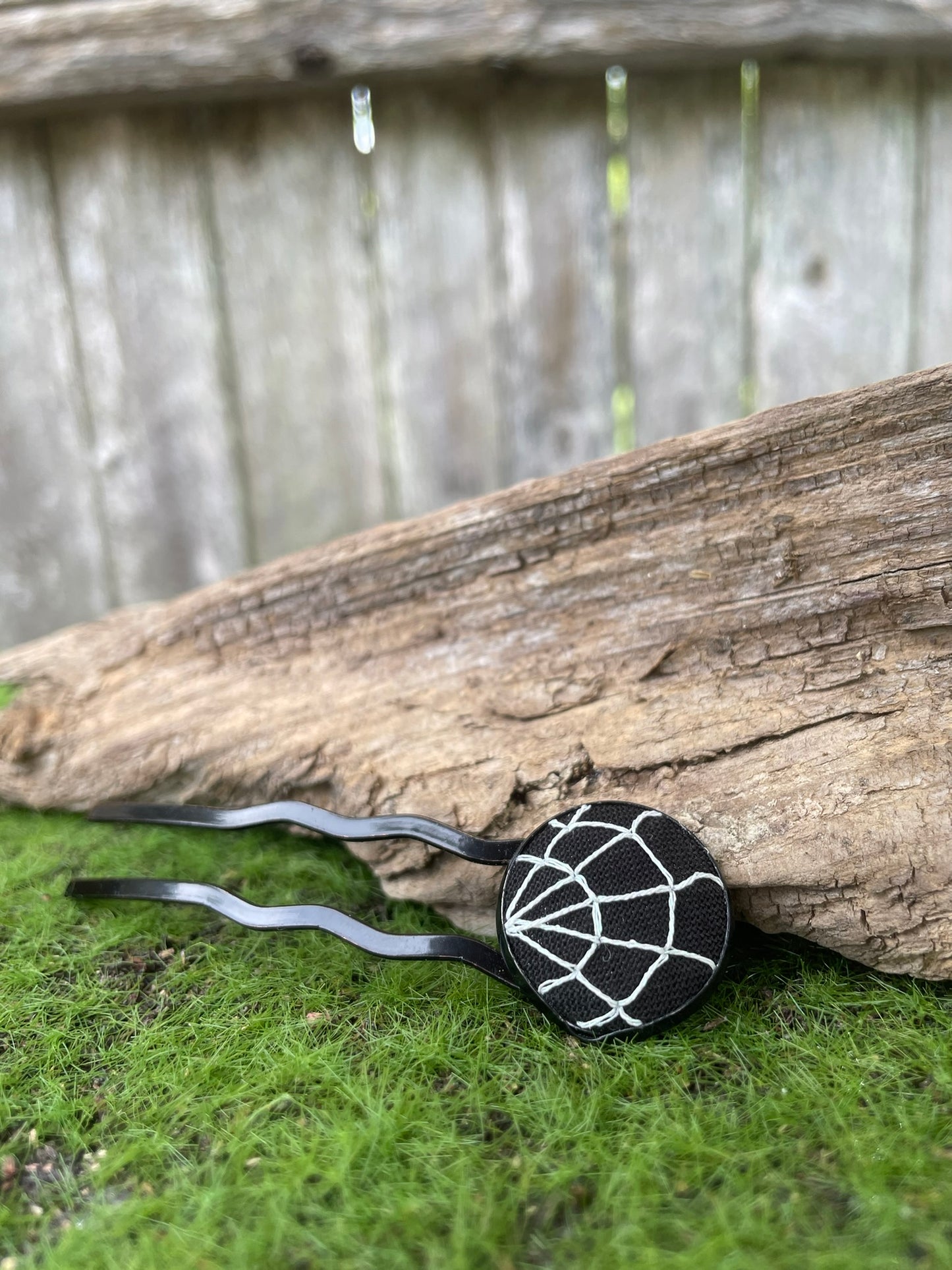 Sider Web Hair Prong