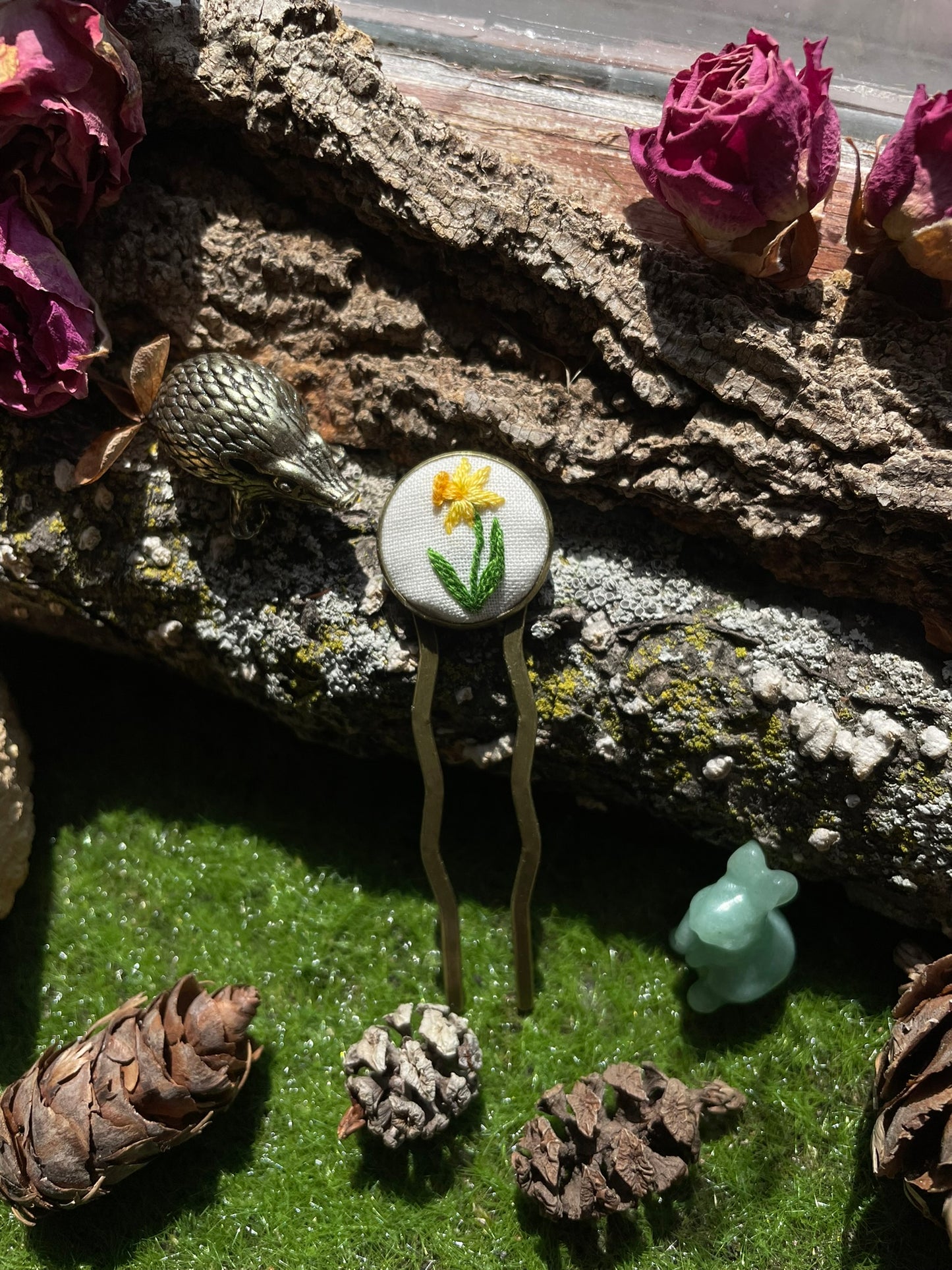 Daffodil Ambidextrous Hair Prong
