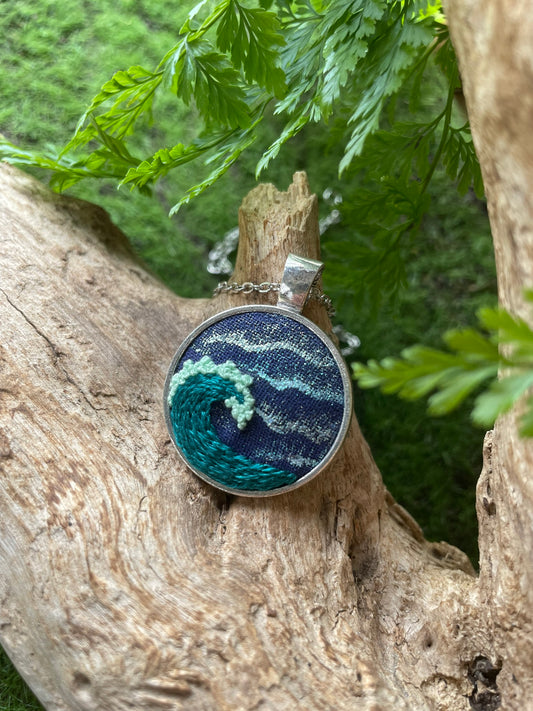 Aurora Wave Pendant