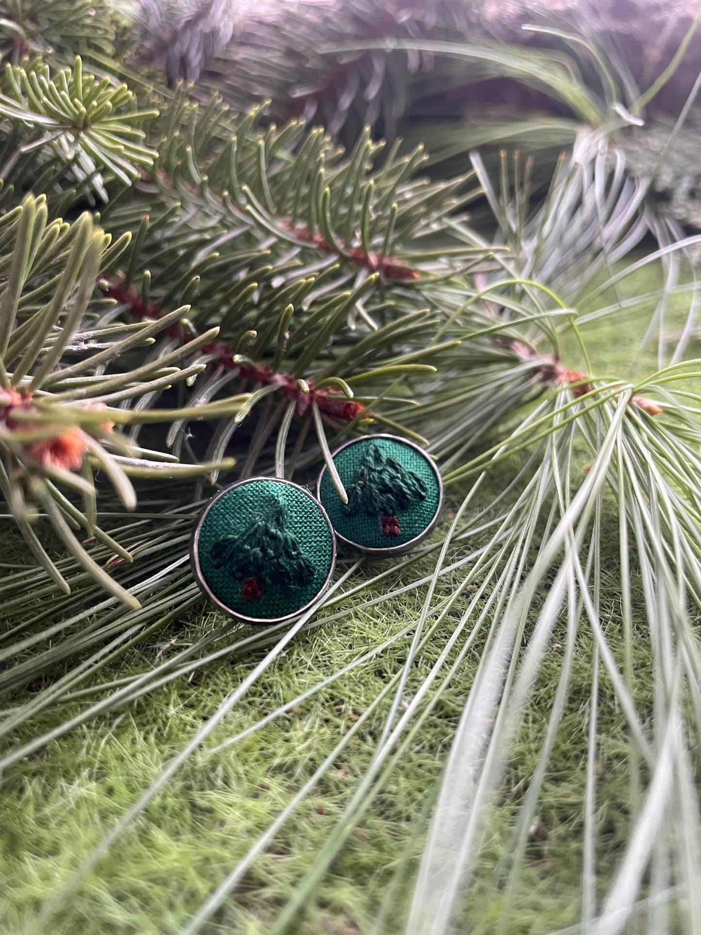 Christmas Tree Studs