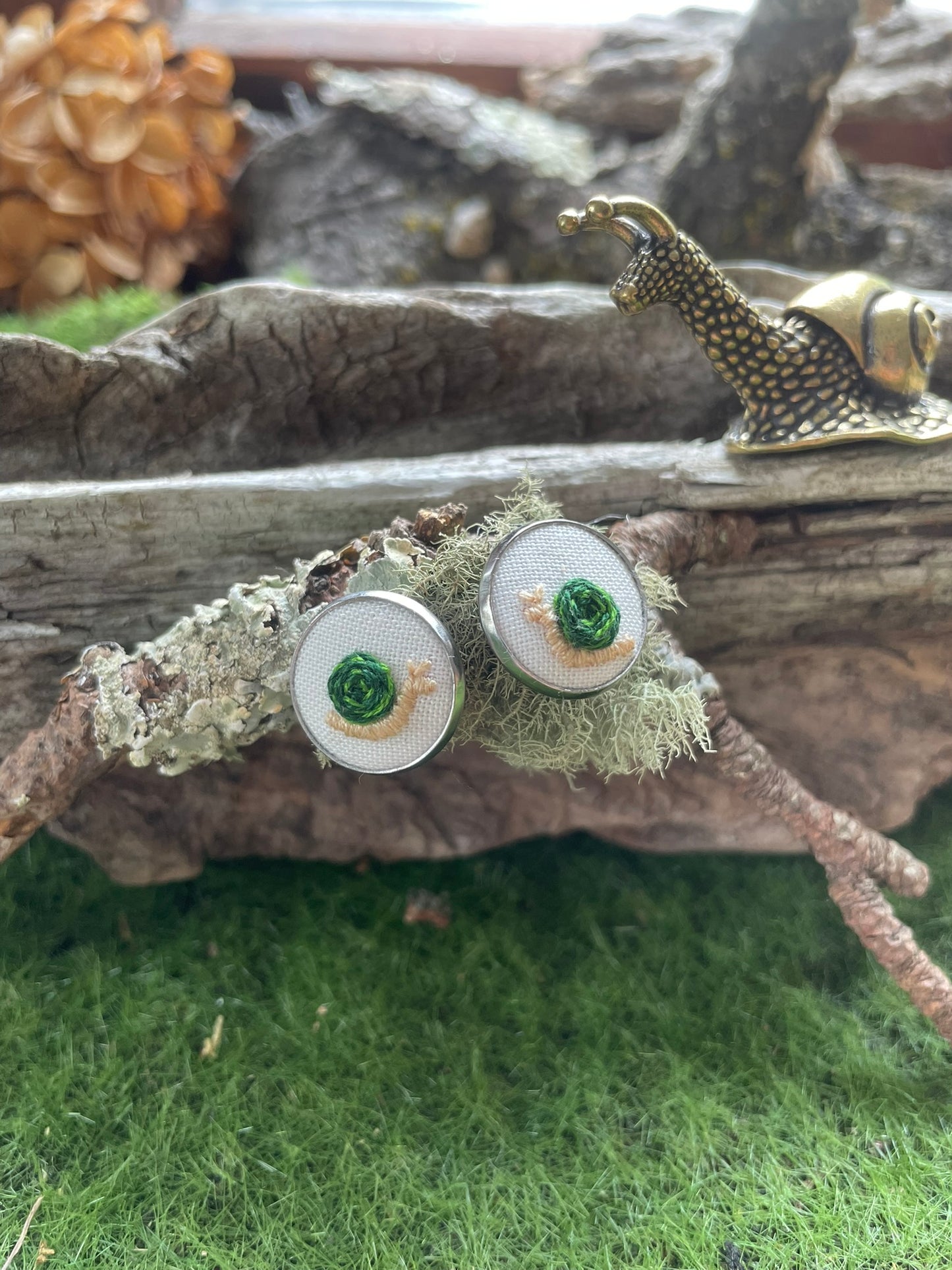 Green Snail Studs