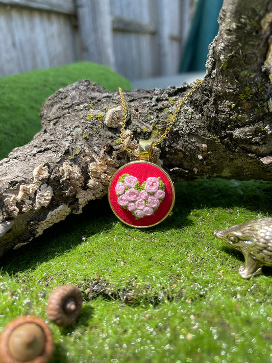 A Dozen Pink Roses Pendant