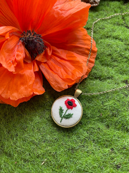 Poppy Pendant