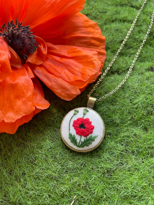 Poppy Pendant