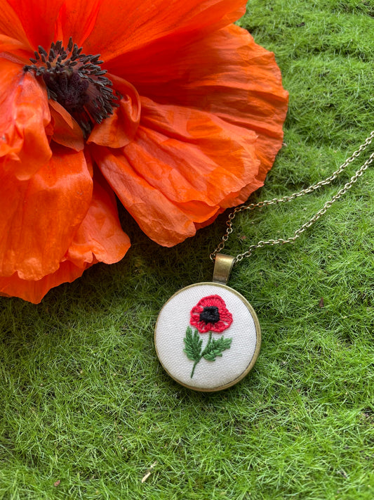 Poppy Pendant