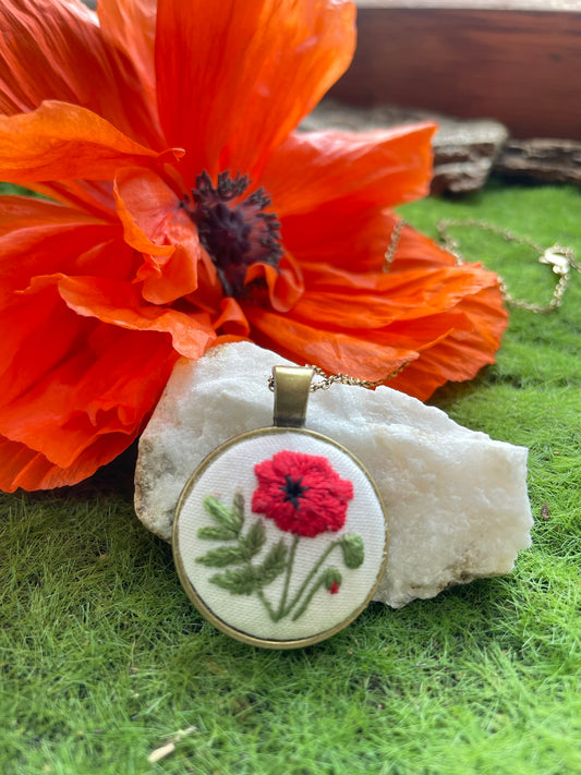 Poppy Pendant