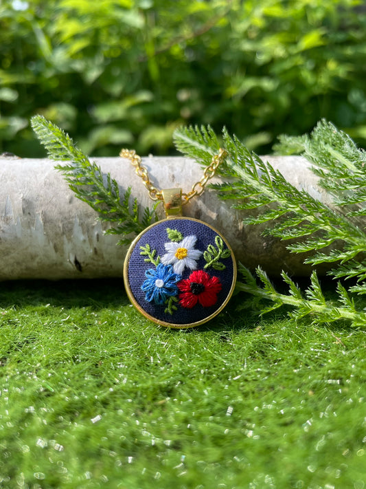Americana Bouquet Pendant