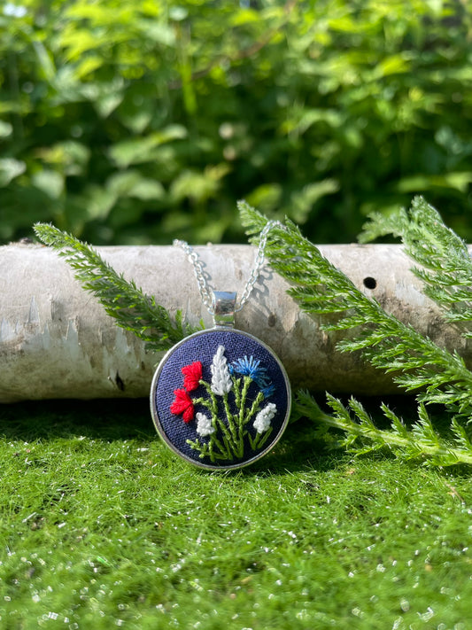 Americana Garden Pendant
