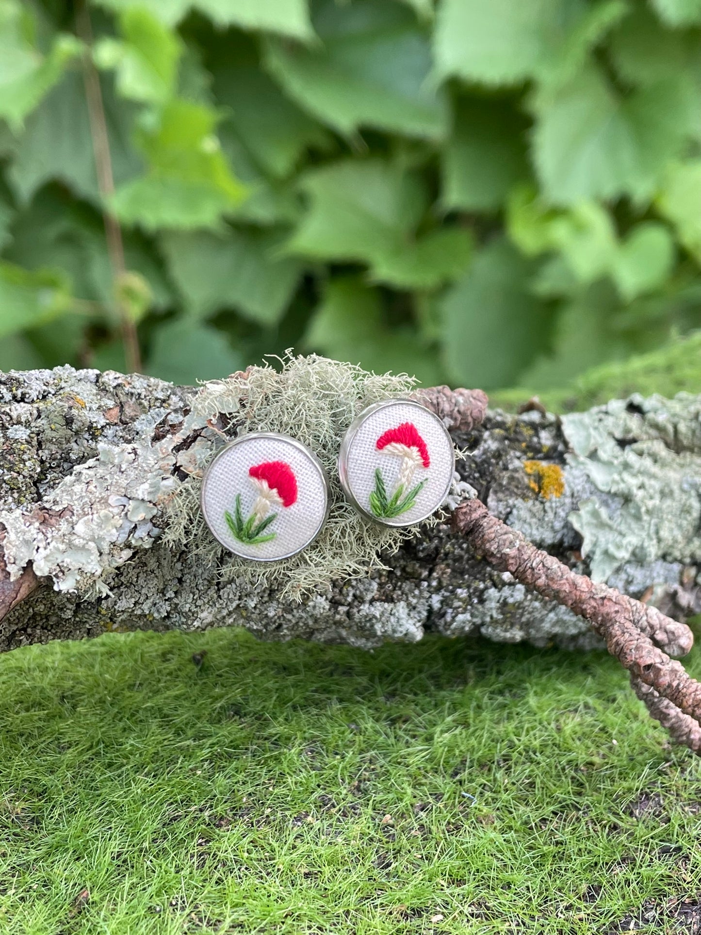 Red Mushroom Studs